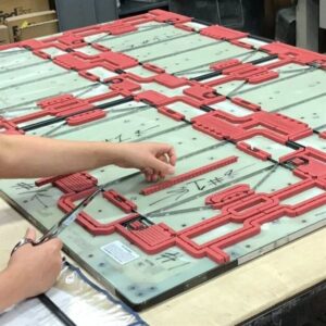 Вырубной штамп в процессе изготовления